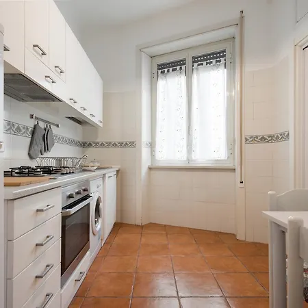Maison Velia Appia *